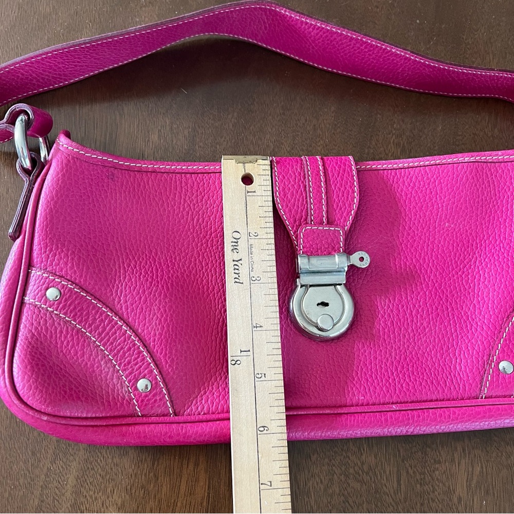 Women’s Burberry Pink Leather Shoulder Baguette Bag Plaid Liner Silver Hardware - Picture 12 of 15